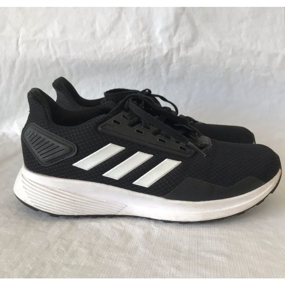 Adidas duramo sneakers